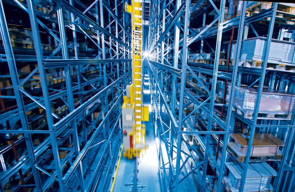 stacker cranes for high bay and pallet conveyor systems